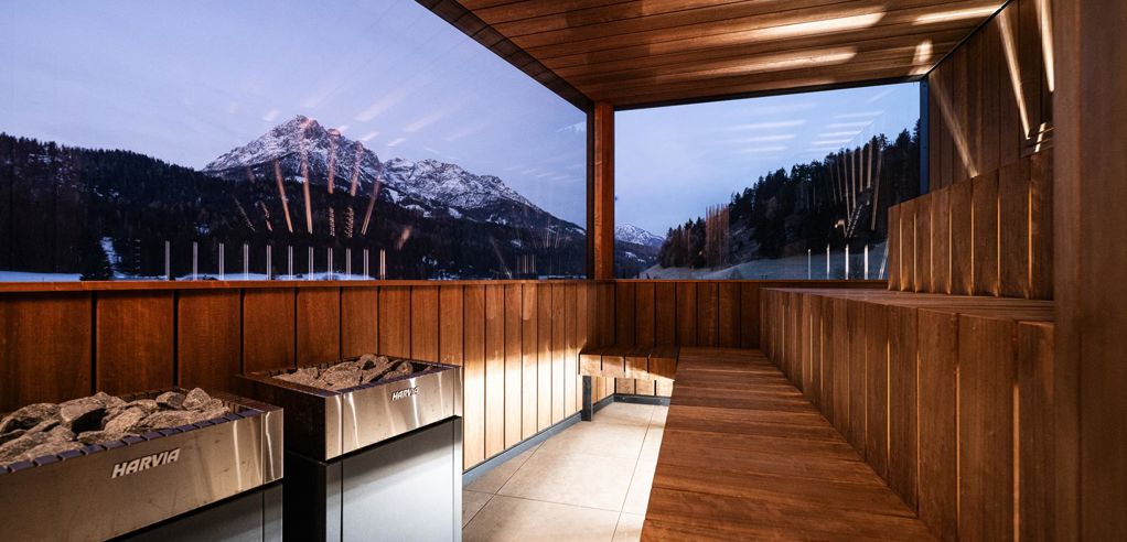 -wisthaler-com-25-12-loewe-hw98533